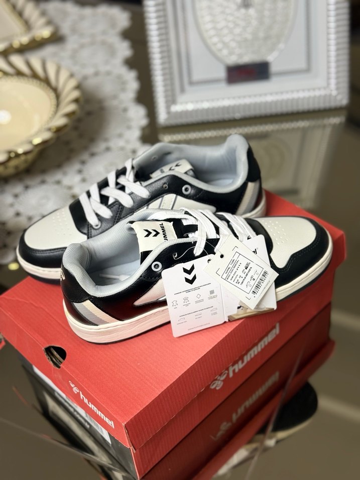 Beyaz Siyah Bağcıklı  Spor Ayakkabı - Görsel 2