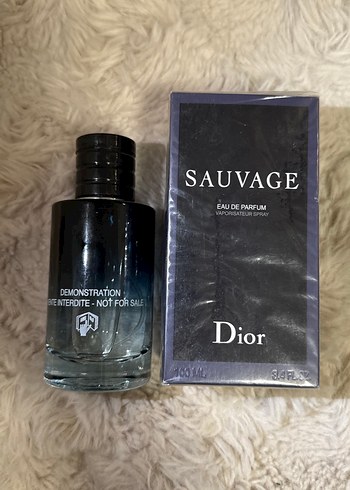 Dior Dior Sauvage Erkek Parfümü 100 ml