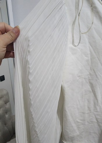 l Beden beyaz Renk Beyaz Keten V Yakalı Pilili Kadın Bluz