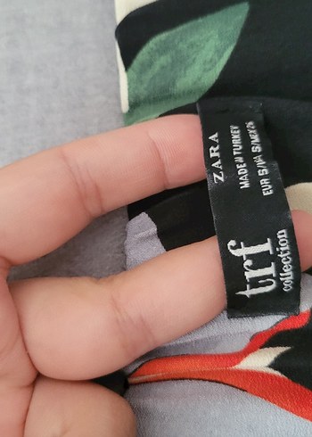 Zara Çiçek Desenli Kısa Pantolon