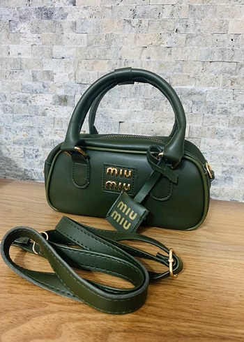 Miu Miu Yeşil Deri Kadın Çanta