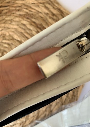 Beden beyaz Renk Calvin Klein Beyaz Deri Kadın Çanta