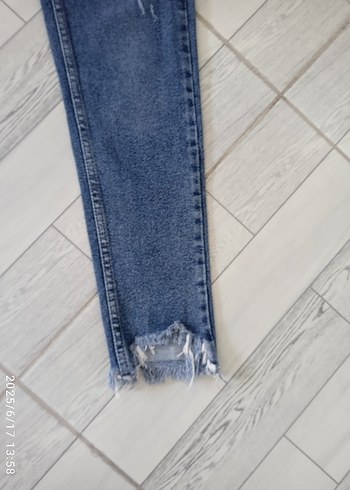Diğer Yırtık Detaylı Midi Mavi Kadın Kot Pantolon