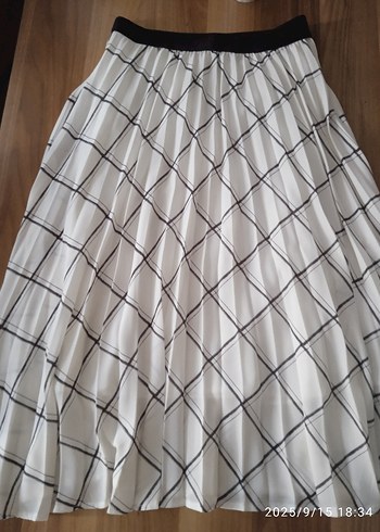 Ekoseli Pilili Midi Etek