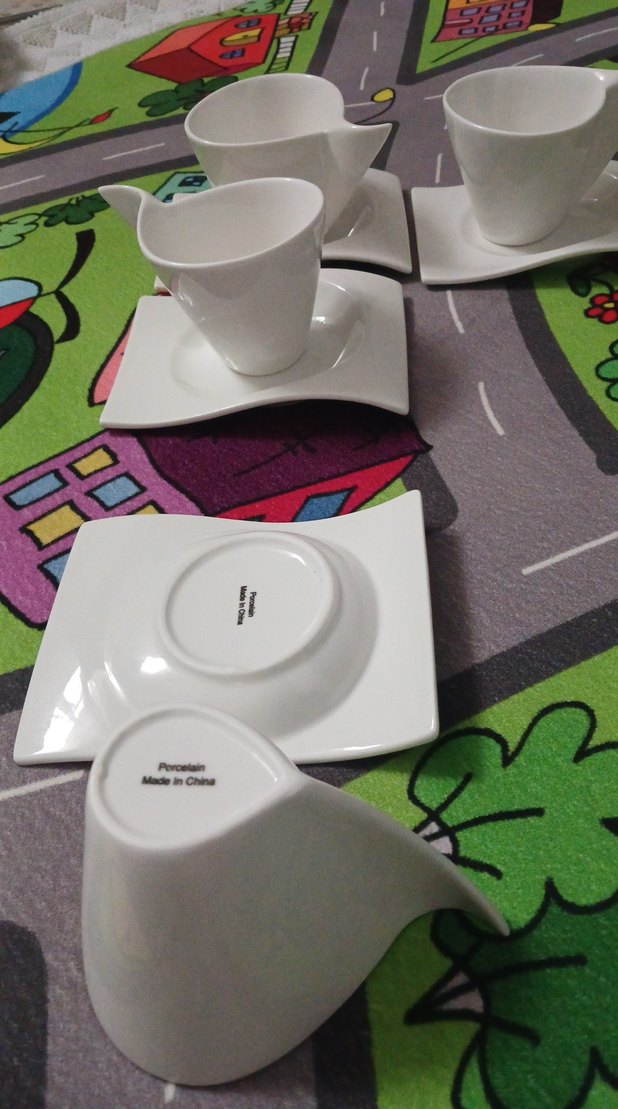 Beyaz Büyük  Fincan ve Tabak Seti - Görsel 5