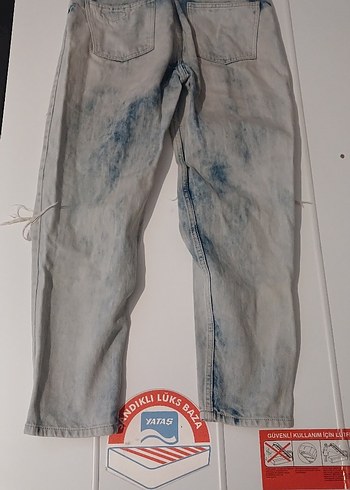 s Beden gri Renk Gri Yırtık Detaylı Kadın Denim Pantolon