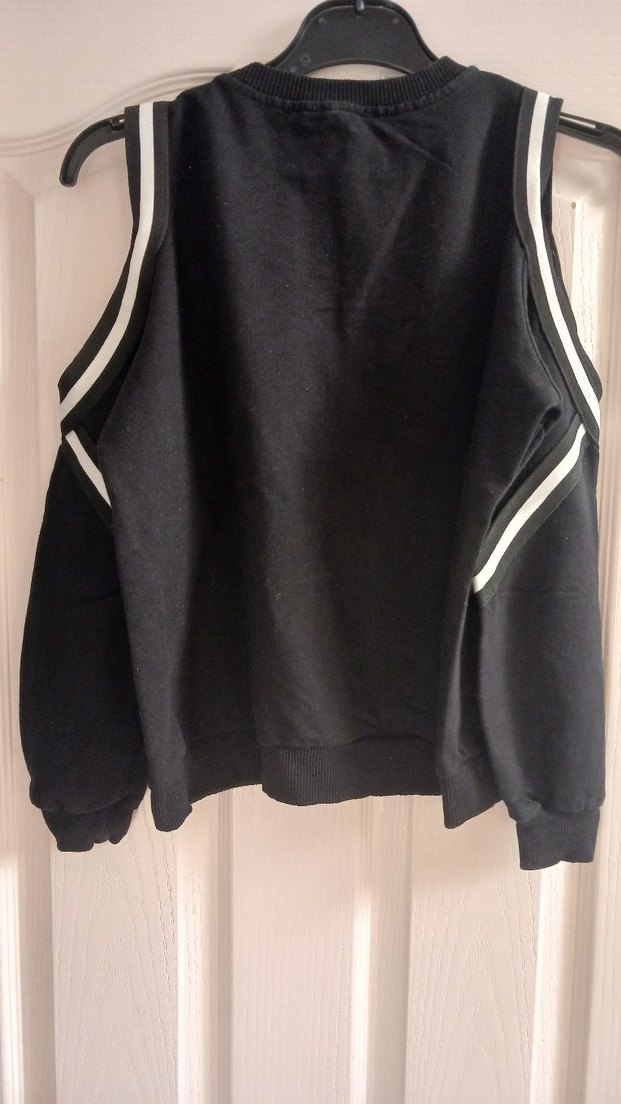 Siyah Kesik Detaylı Uzun Kollu Sweatshirt - Görsel 4