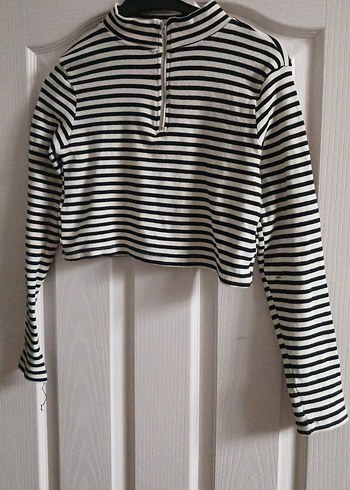 Uzun Kollu Fermuarlı Çizgili Kadın Kazak - Görsel 2