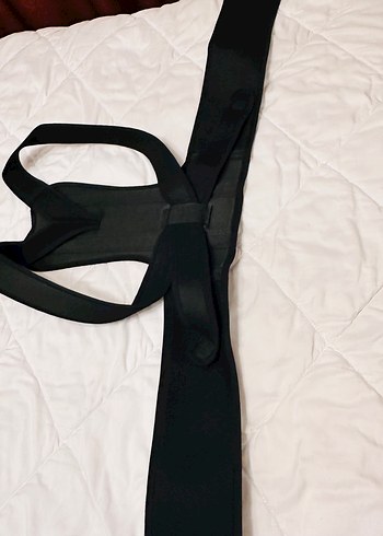 Siyah Dikişsiz Göğüs Korsesi - Görsel 3