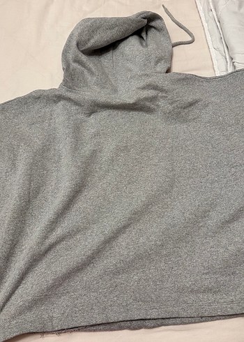 Gri Kapüşonlu Kadın Sweatshirt - Görsel 2