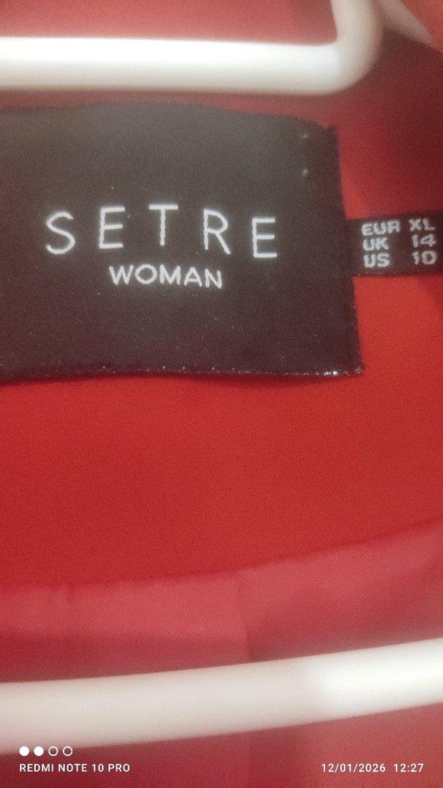 Setre kirmizi ceket - Görsel 4