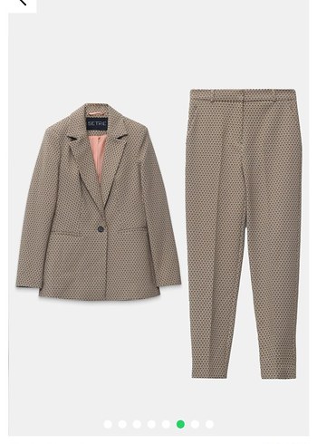 Setre marka etiletli Bej Desenli Düğmeli Kadın Blazer - Görsel 5