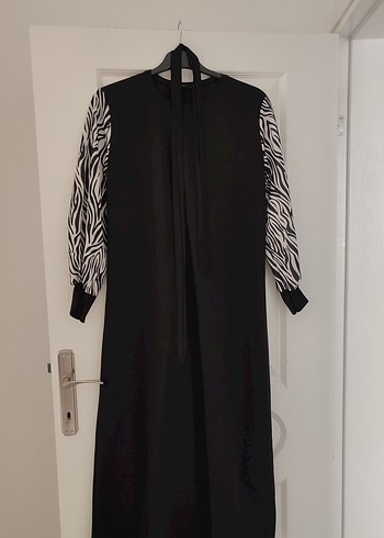 Diger Siyah Zebra Desenli Uzun Kollu Uzun Elbise