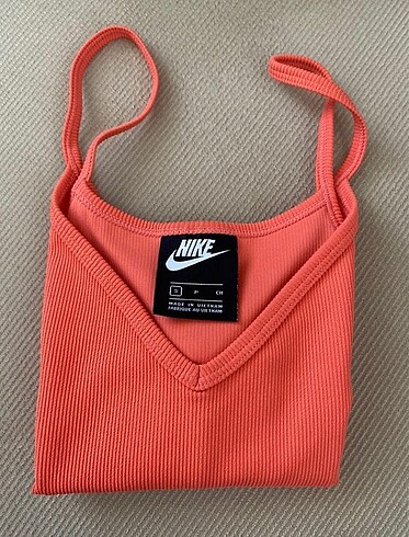 s Beden NİKE CROP ATLET