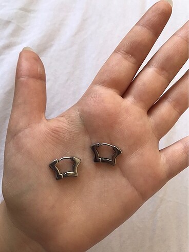 Diğer Yıldızlı küpe