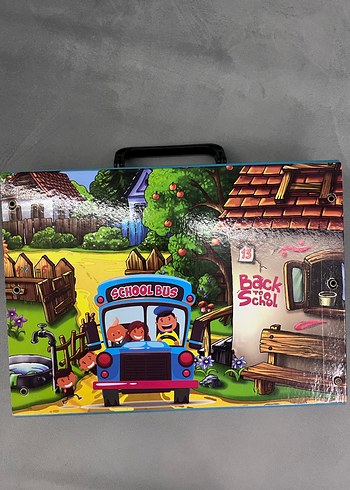 Renkli Mavi Okul Çantası - Görsel 2