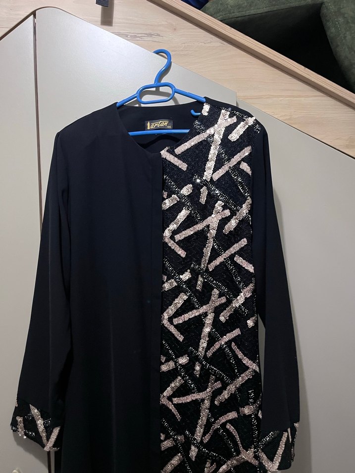 Özel günler için kullanışlı ferace - Görsel 3