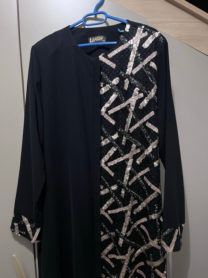 Özel günler için kullanışlı ferace - Görsel 4