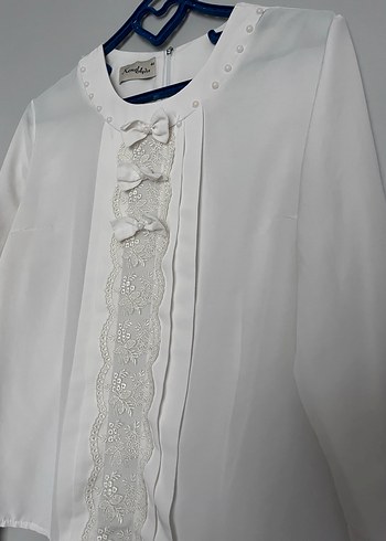 Düğmeli Beyaz Nakışlı Kadın Gömlek - Görsel 4