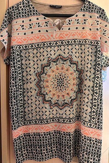 On Fashion tshirt