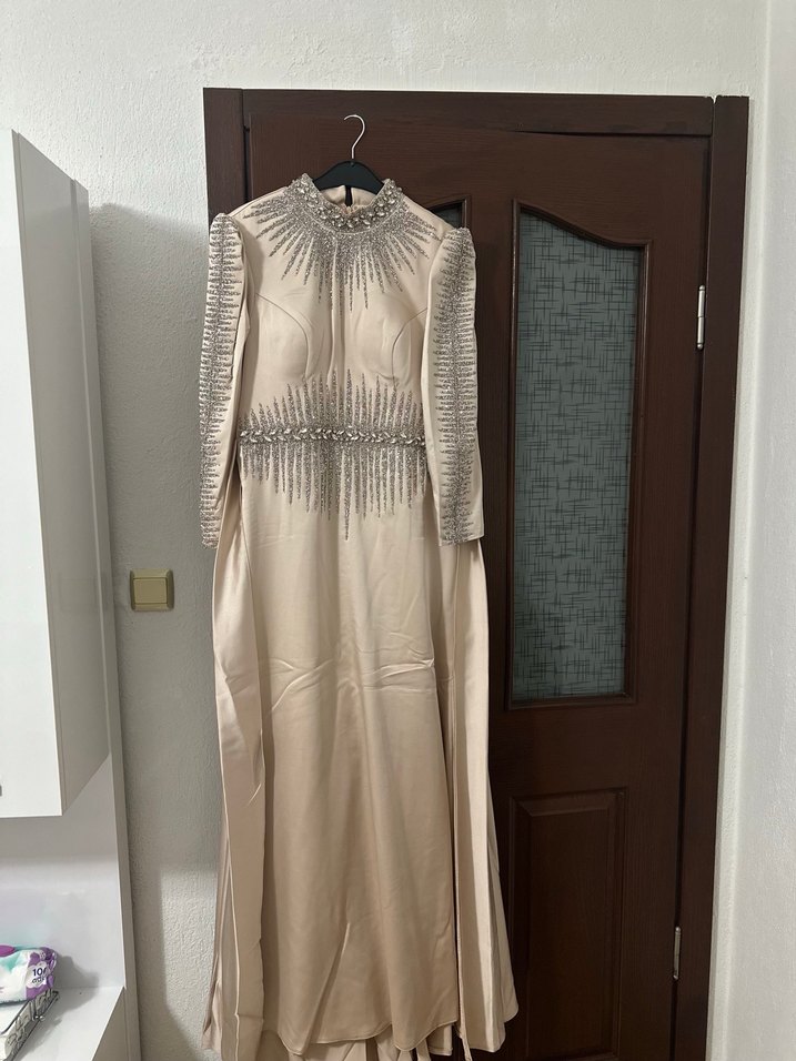 Bej İşlemeli Uzun Kollu Abiye Elbise - Görsel 5