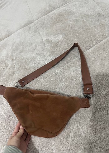 Kahverengi Süet Kemerli Kadın Çapraz Çanta - Görsel 3