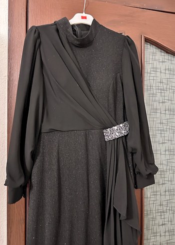 Siyah Uzun Kollu Drapeli Gotik Elbise - Görsel 3