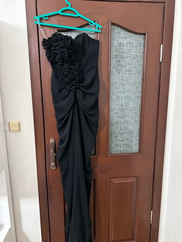 Siyah Straplez Uzun Kadın Gece Elbisesi - Görsel 3