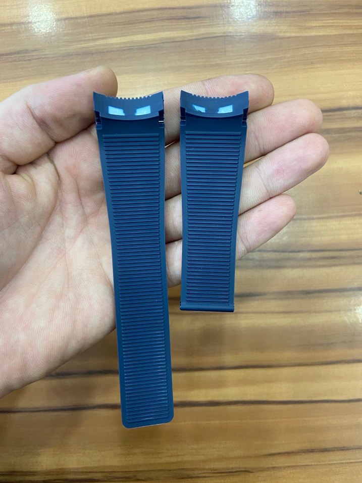 TAG HUER SLIKON KORDON - Görsel 2