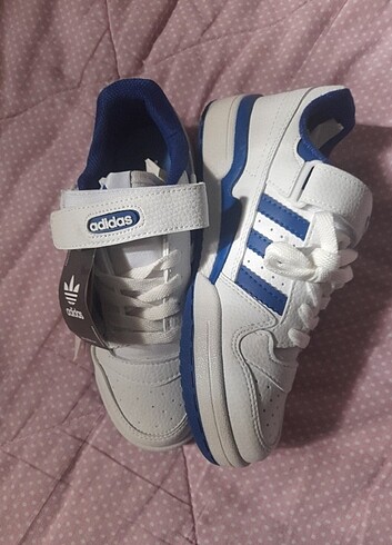 Adidas kadın spor ayakkabı