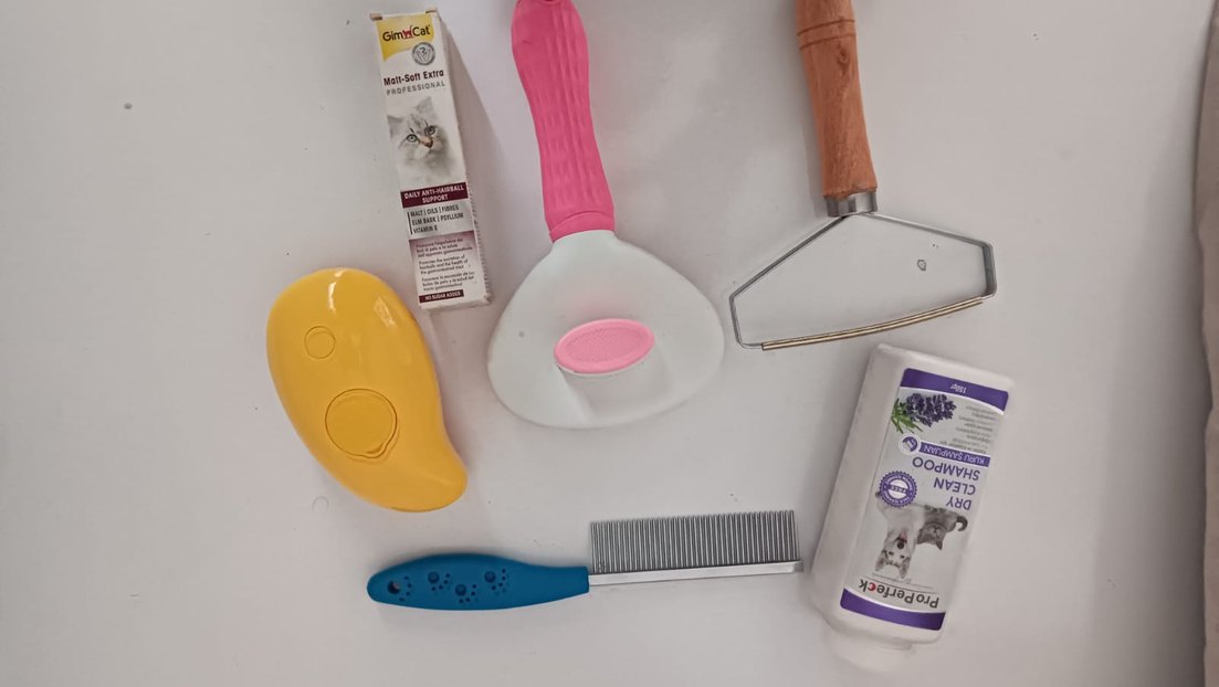 Renkli Kediler için Tüy Tarağı - Görsel 3