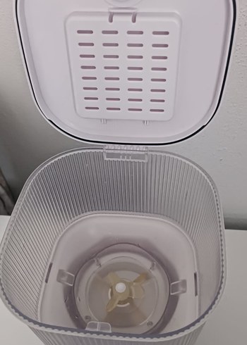 Beyaz kameralı kedi mama kabı - Görsel 4