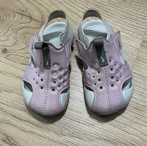 Nike sunray kız çocuk sandalet