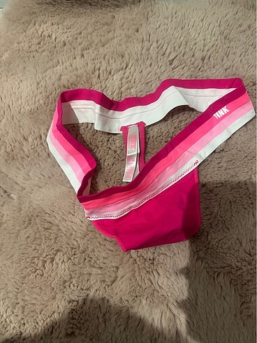 m Beden Victoria?s Secret string kilot