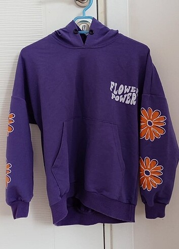 Mor kapüşonlu sweatshirt 