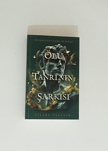 Ölü tanrının şarkısı