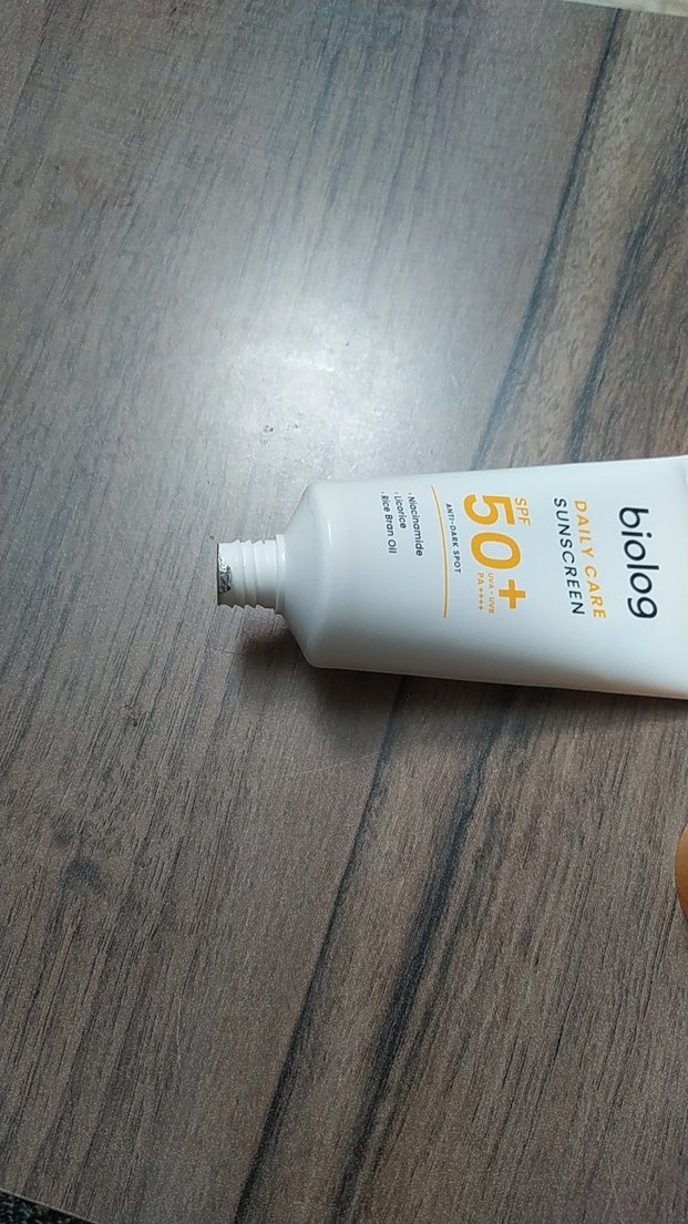 Biolog SPF 50+ Anti-Leke Güneş Kremi - Görsel 2