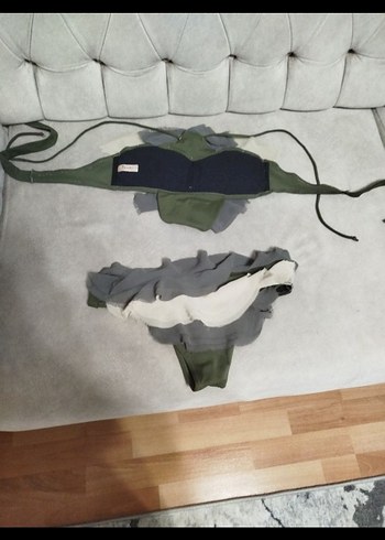 Penti Penti Haki Kamuflaj Detaylı Fırfırlı Bikini