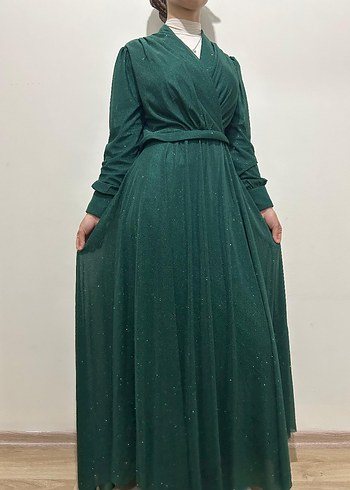Parlak Yeşil Uzun V Yaka Kadın Elbise manken boyu 1.65 kilo 55 - Görsel 9
