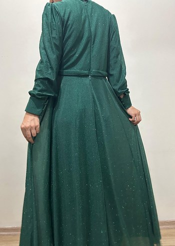 Parlak Yeşil Uzun V Yaka Kadın Elbise manken boyu 1.65 kilo 55 - Görsel 5