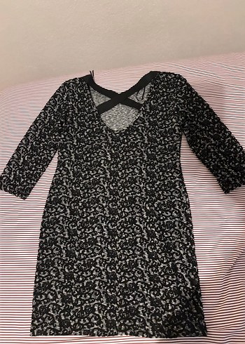 Dantel Detaylı elbise - Görsel 3