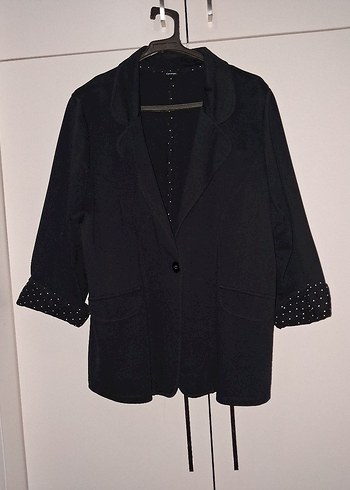 Diğer Kadın Siyah Düğmeli Midi Blazer Ceket