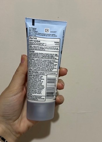 Neutrogena Ultra Sheer SPF 55 Güneş Kremi 88 ml - Görsel 2