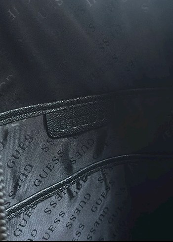 Guess Siyah Deri Kadın Sırt Çantası - Görsel 3