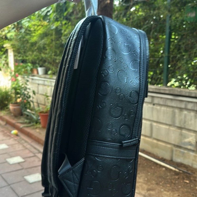 Guess Siyah Deri Kadın Sırt Çantası - Görsel 5