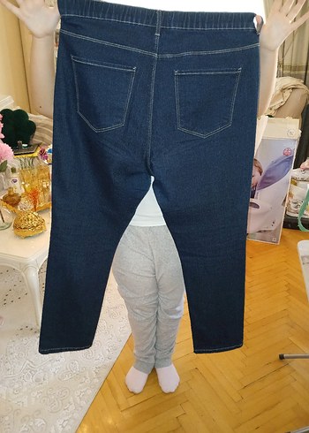 LC Waikiki Kadın Lacivert Bol Kesim Midi Kot Pantolon