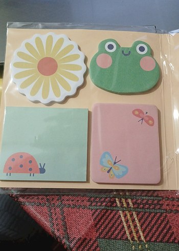 Pastel Yeşil Bahar Temalı Defter - Görsel 2
