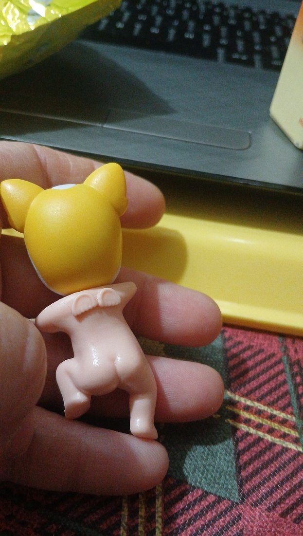 Bej Renkli Pastel Aksiyon Figürü - Görsel 3