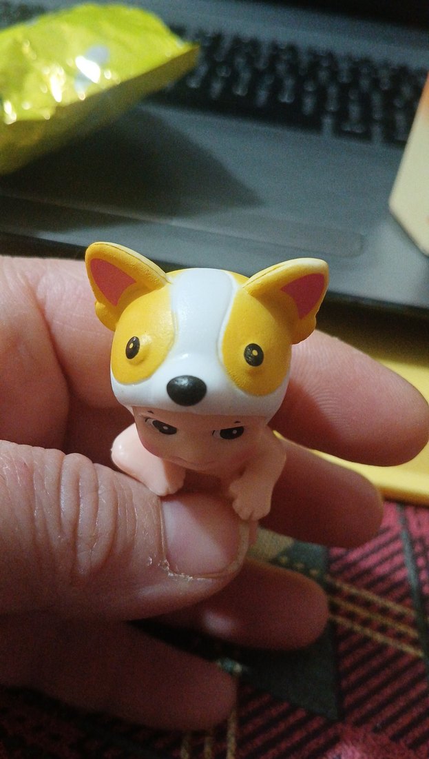 Bej Renkli Pastel Aksiyon Figürü - Görsel 4