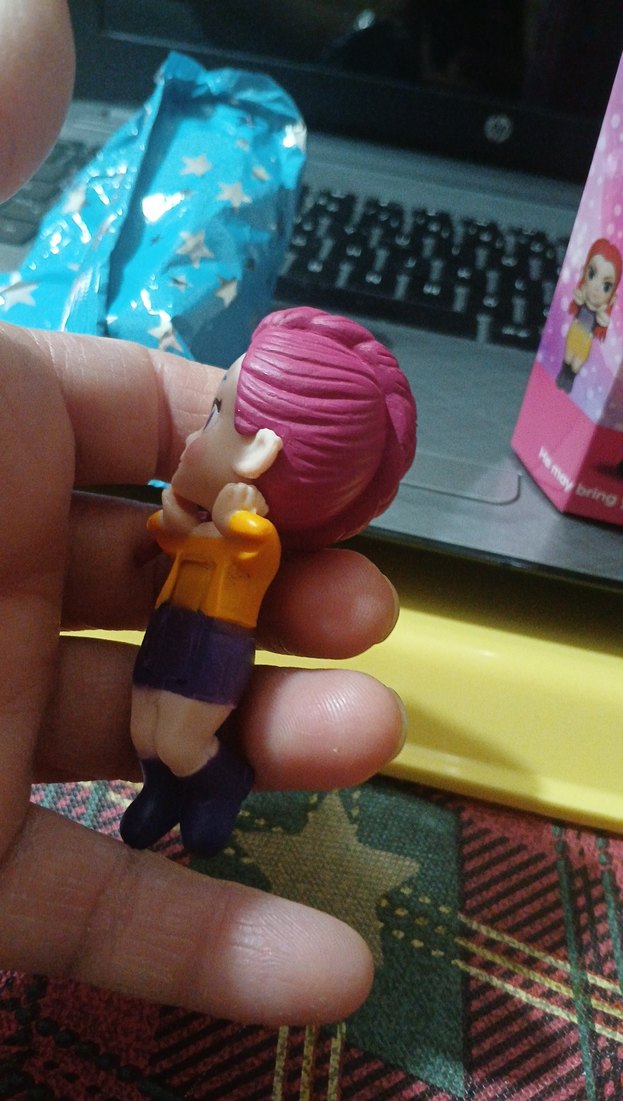 Renkli Mini Aksiyon Figürü - Görsel 4